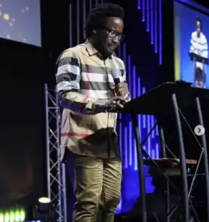 Sonnie Badu - Worship Medley